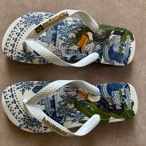 Farm x Havaianas Size 37